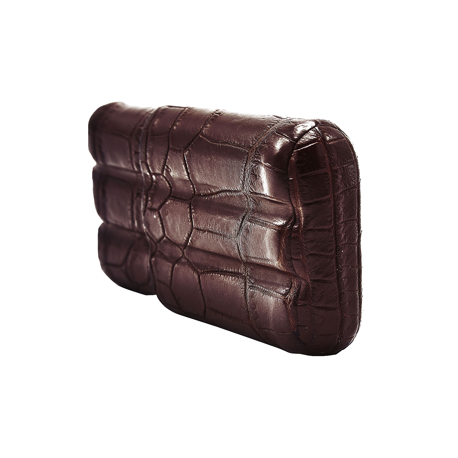 Luxury cannabis accessories crafted from sustainable materials